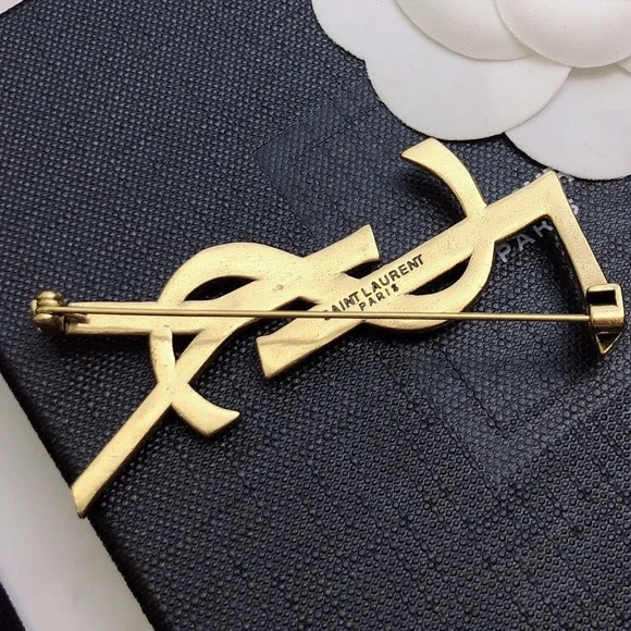Saint Laurent Black and Gold Intertwined Brooch - Picture 2 of 4
